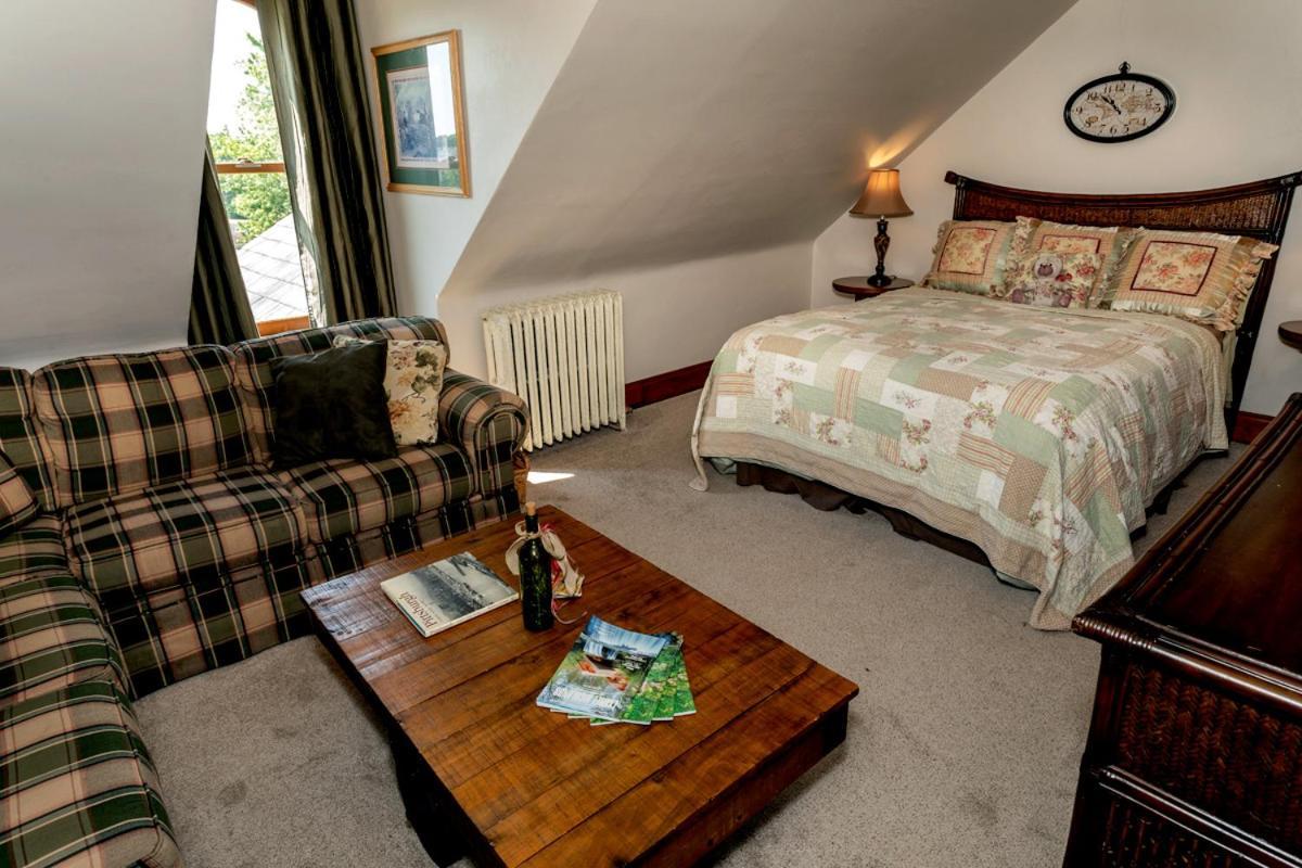 South Broadway Manor B&B - Near Fallingwater, Ohiopyle State Park, Hiking & Biking Trails Gap Scottdale Exteriér fotografie